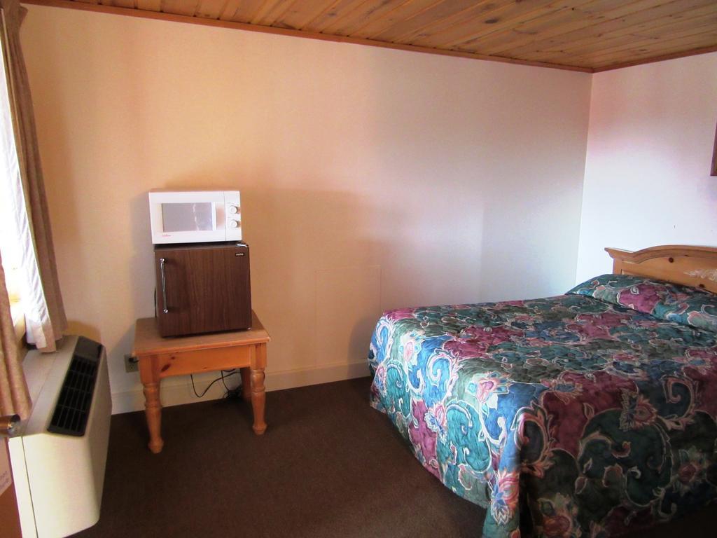 Travelers Lodge West Yellowstone Exterior foto