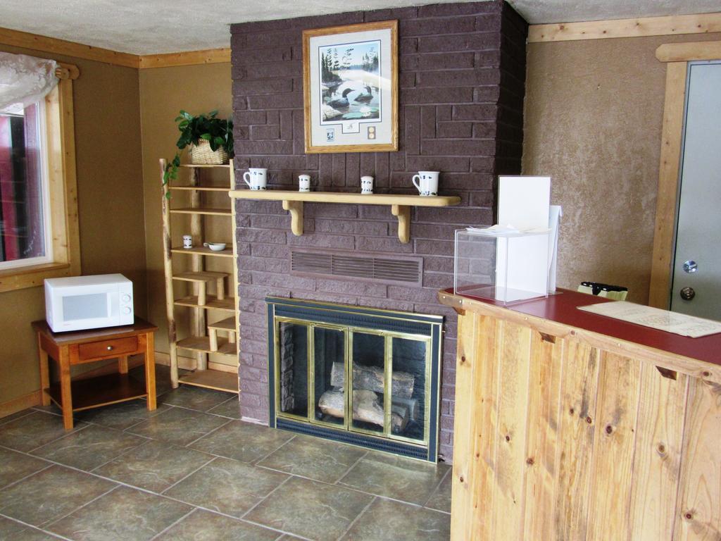 Travelers Lodge West Yellowstone Exterior foto